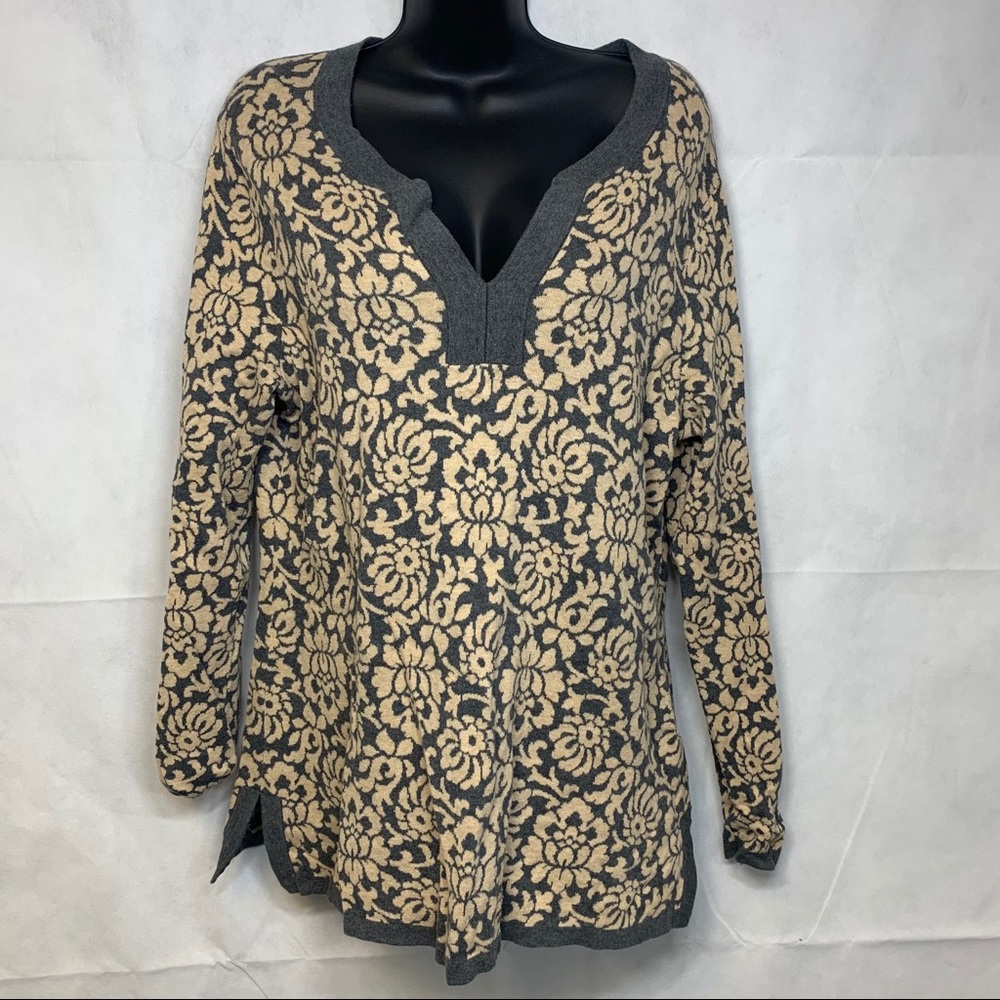 Lands' End Long Sleeve V-Neck Top, Size L …